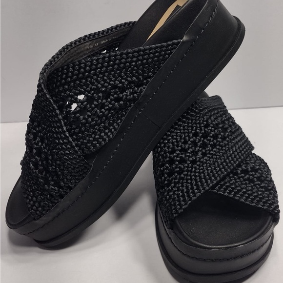 DOLCE VITA Women's Black Woven Slide Sandals 7.5 pre owned Exellent condition. - Picture 3 of 8